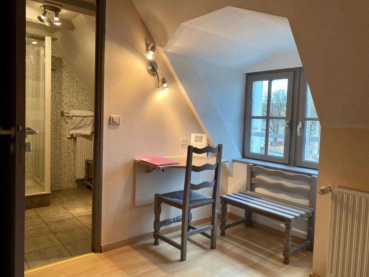 Hotel Des Bains Figeac Zewnętrze zdjęcie
